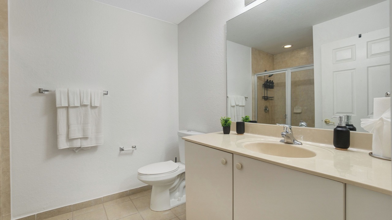 Photo of Bathroom in Lauderhill