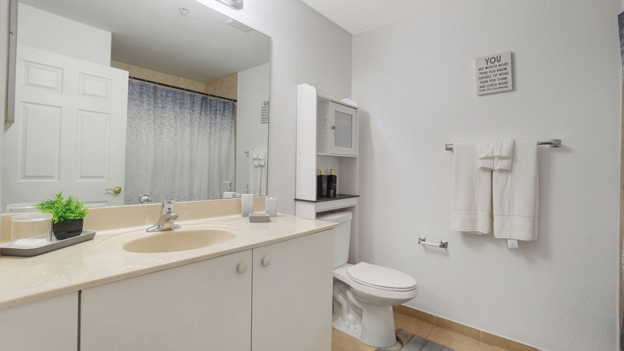 Photo of Bathroom in Lauderhill