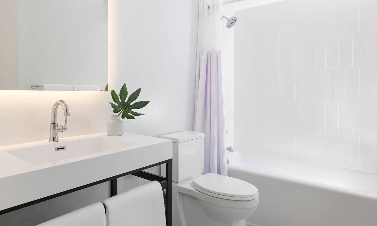 Photo of Bathroom in Hunt Club