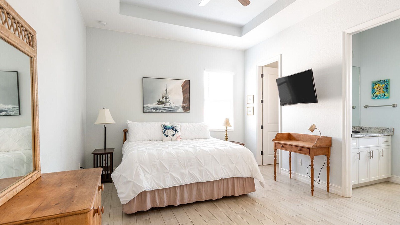 Photo of Bedroom in Rotonda Lakes