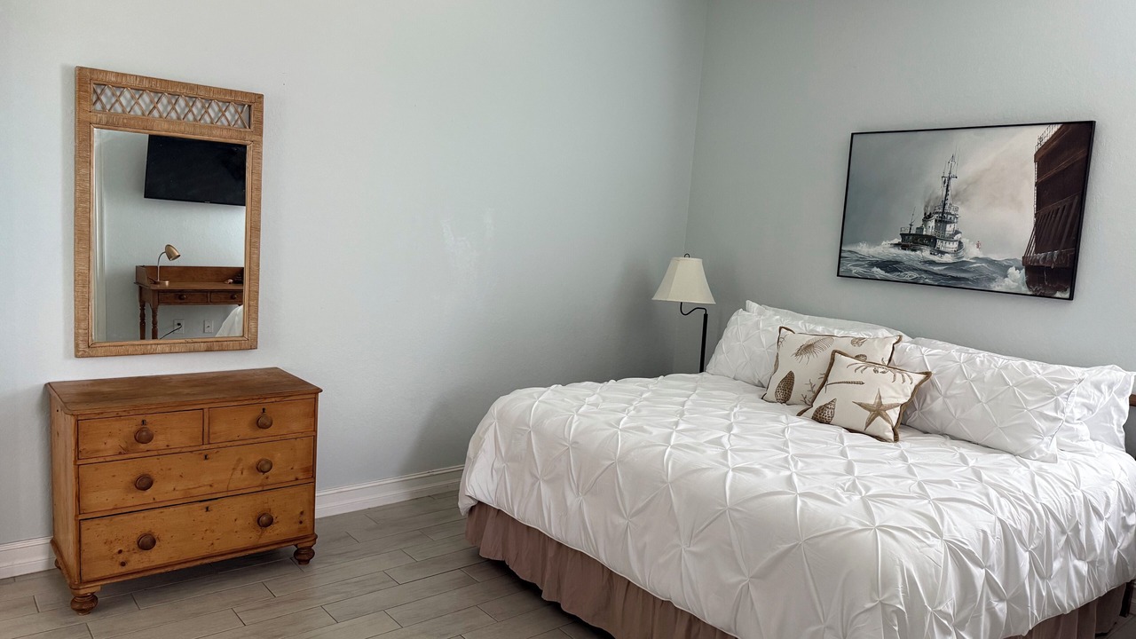 Photo of Bedroom in Rotonda Lakes