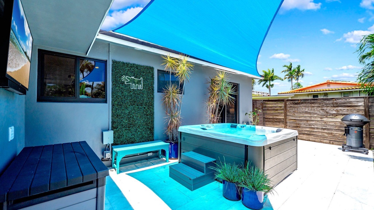 Photo of Patio Balcony in South Corals