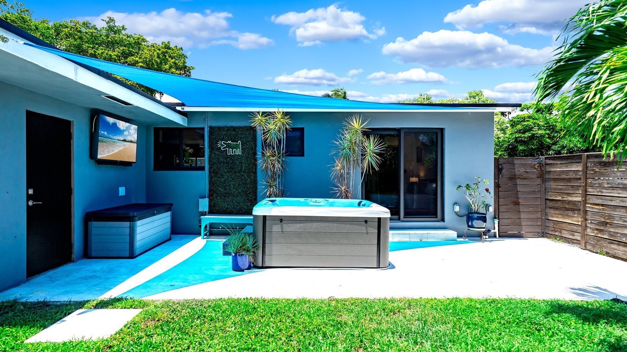 Photo of Patio Balcony in South Corals