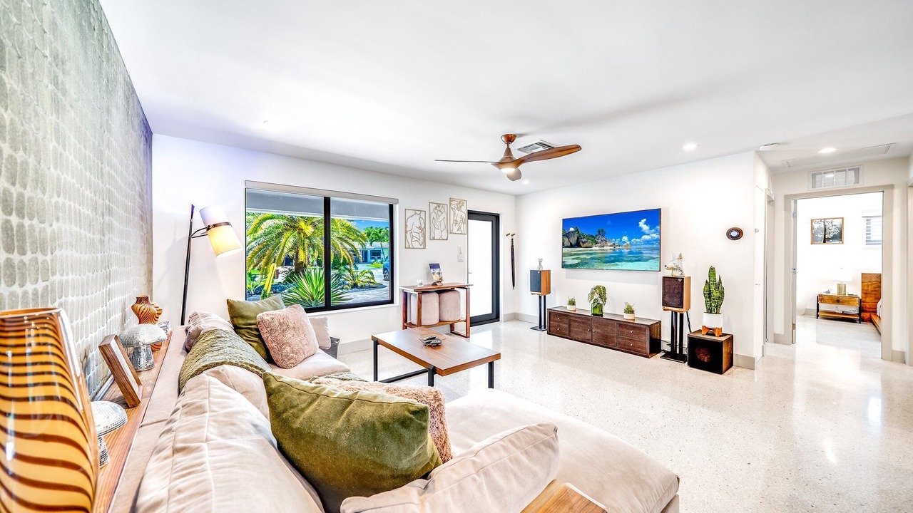 Photo of Livingroom in South Corals
