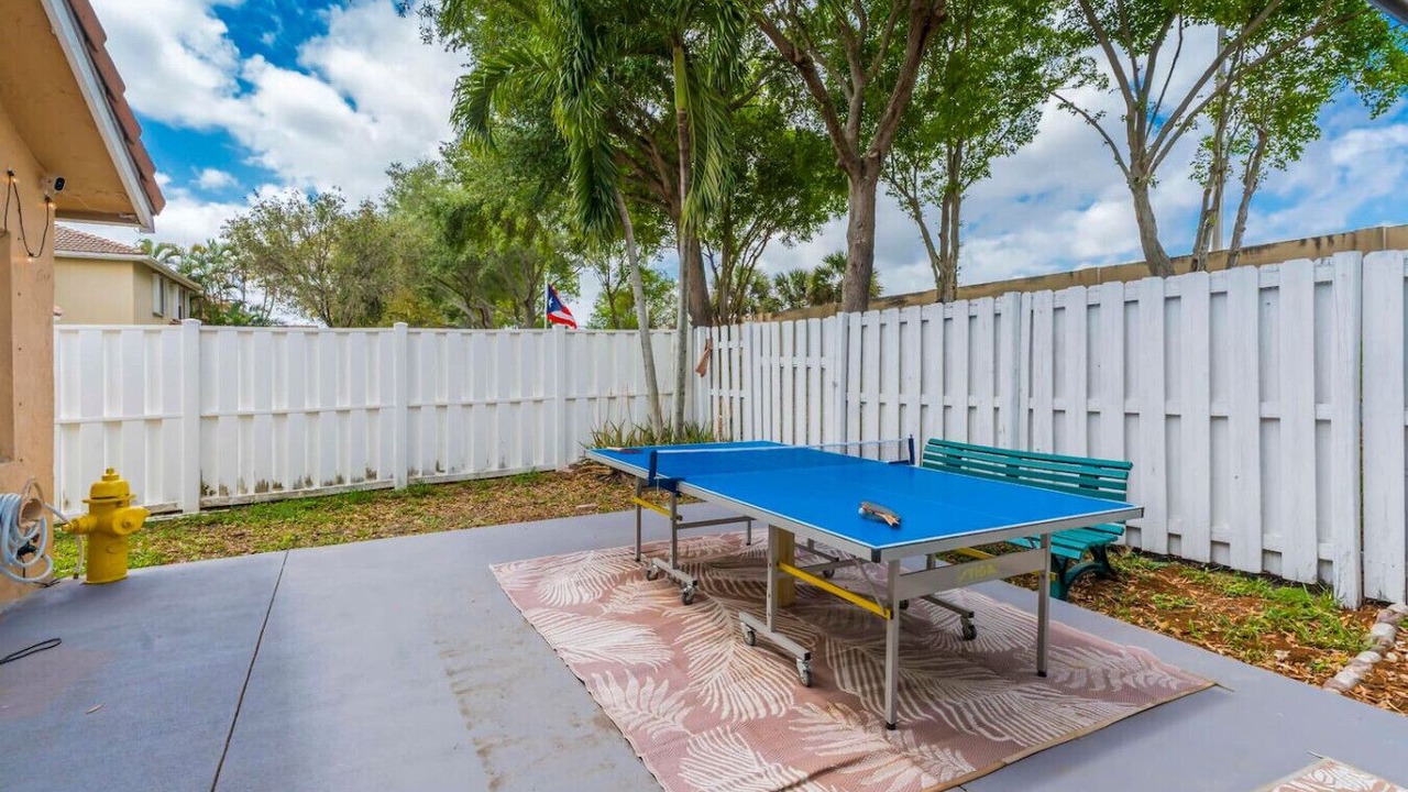 Photo of Outdoor in Sunrise