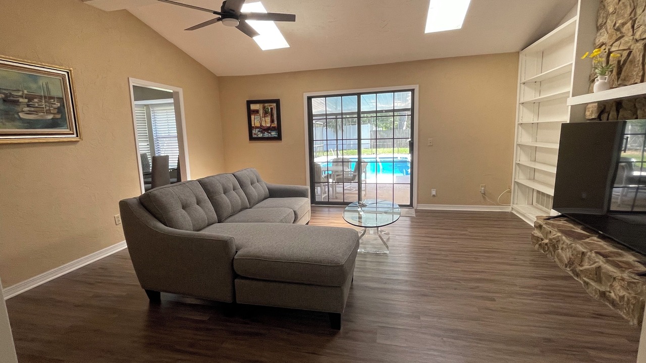 Photo of Livingroom in Fruit Cove