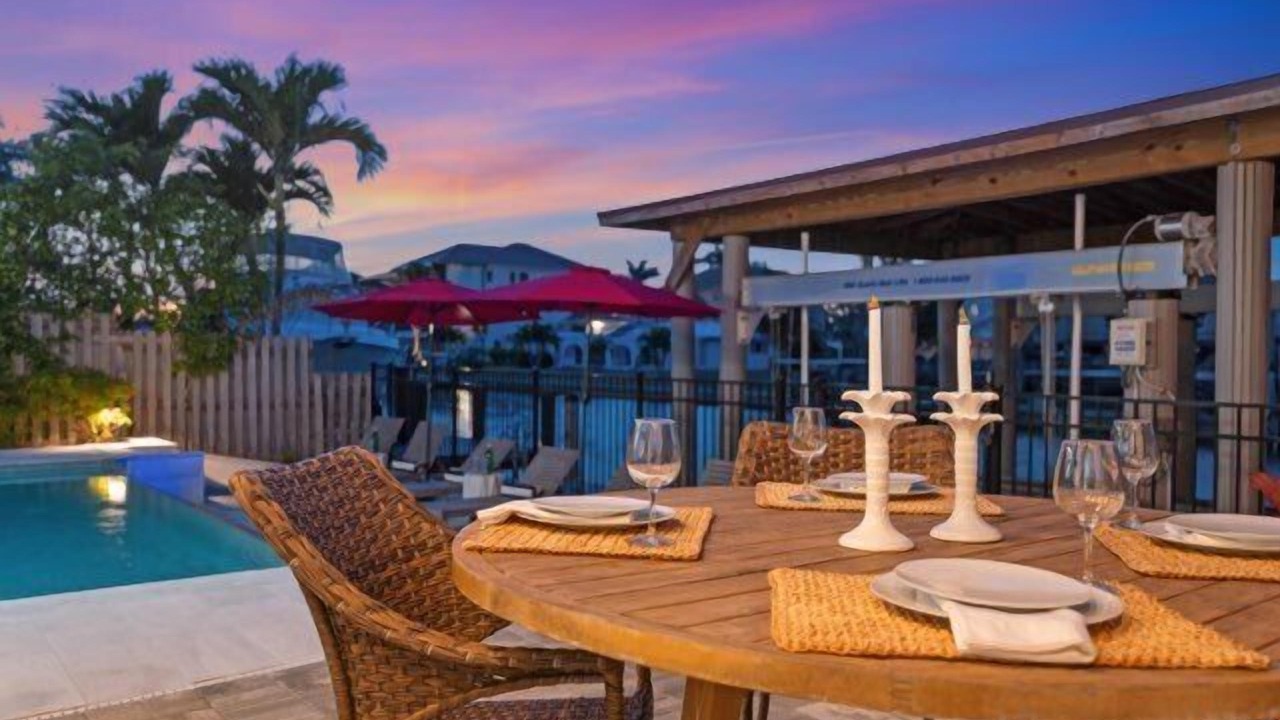 Photo of Outdoor in Connors