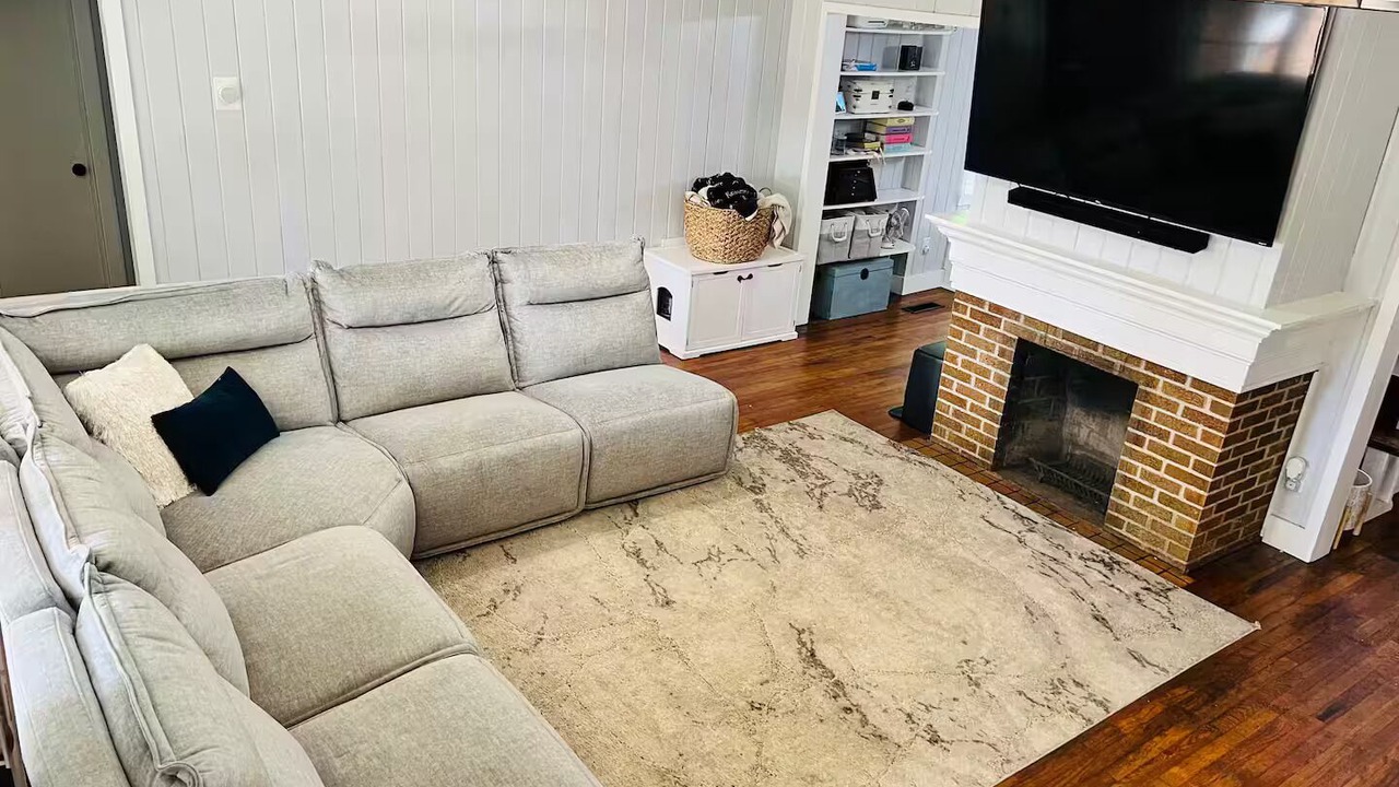 Photo of Livingroom in Tallahassee