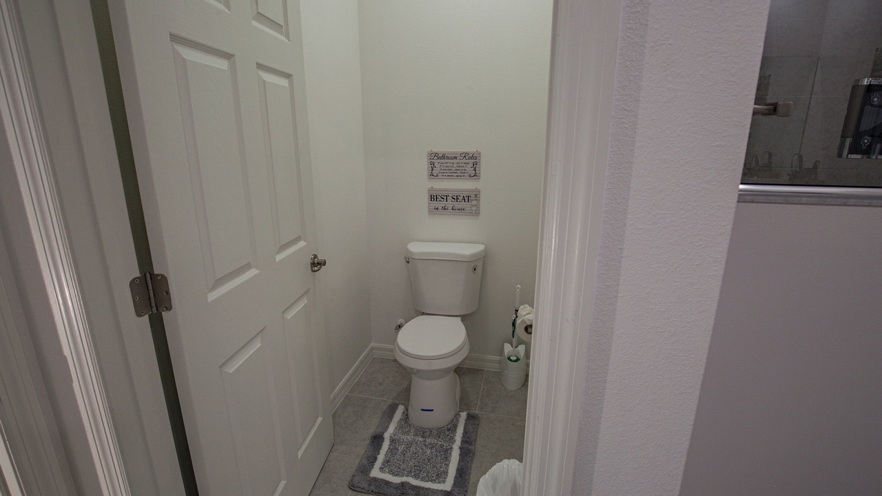Photo of Bathroom in White City