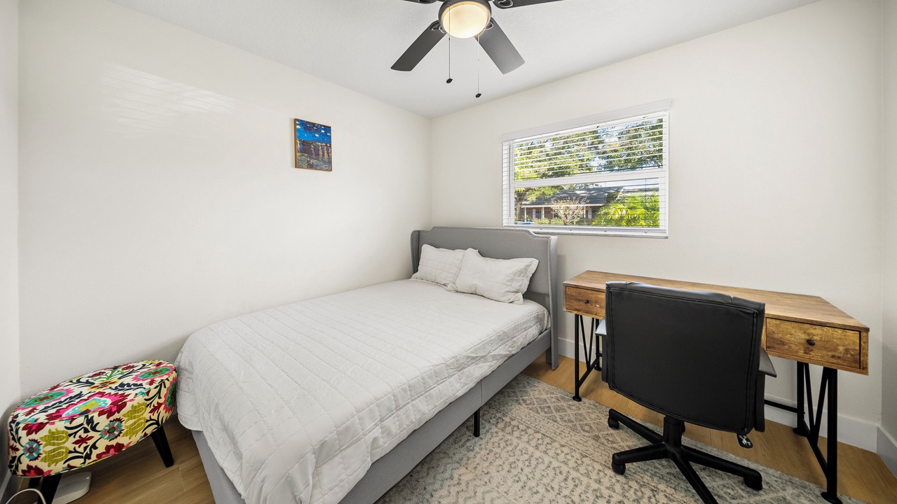 Photo of Bedroom in Carrollwood