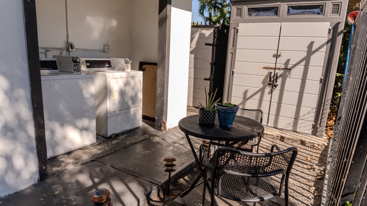 Photo of Outdoor in Overtown