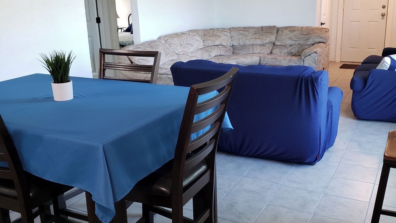 Photo of Livingroom in Allandale