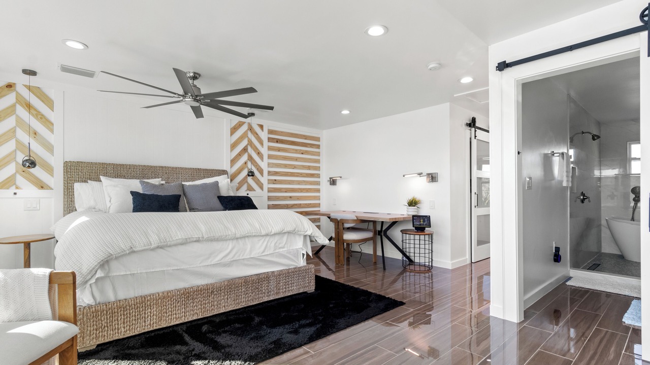 Photo of Bedroom in Land O' Lakes