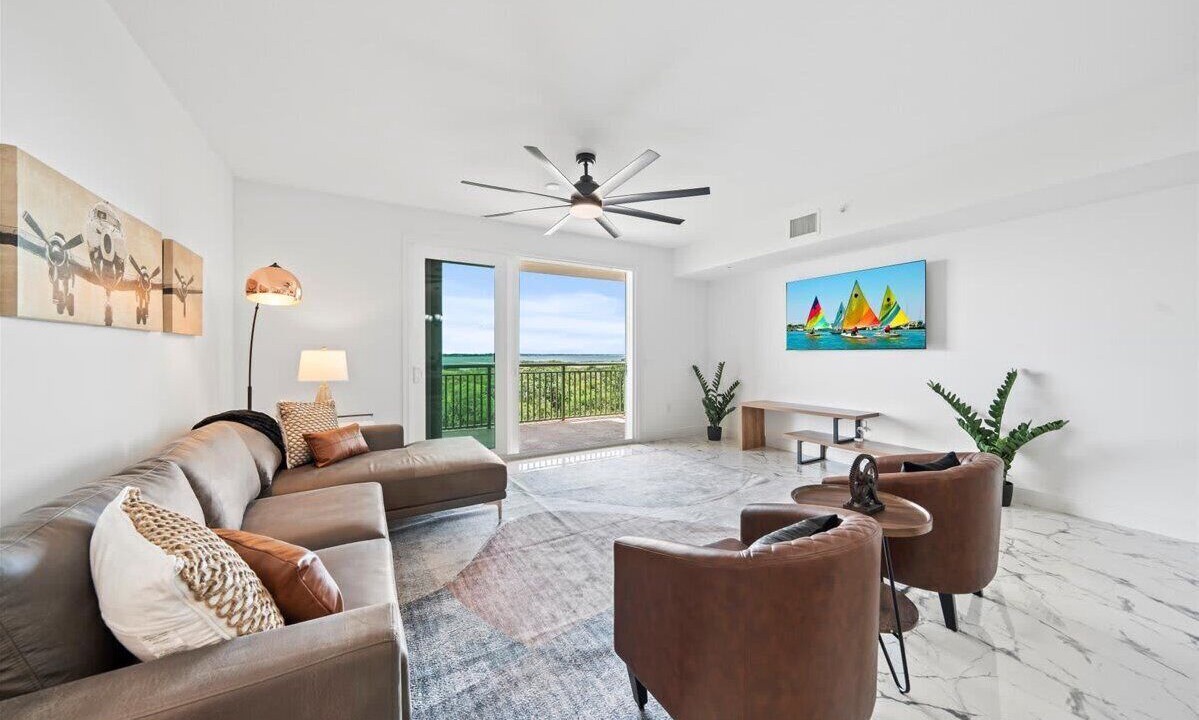 Photo of Livingroom in Merritt Island