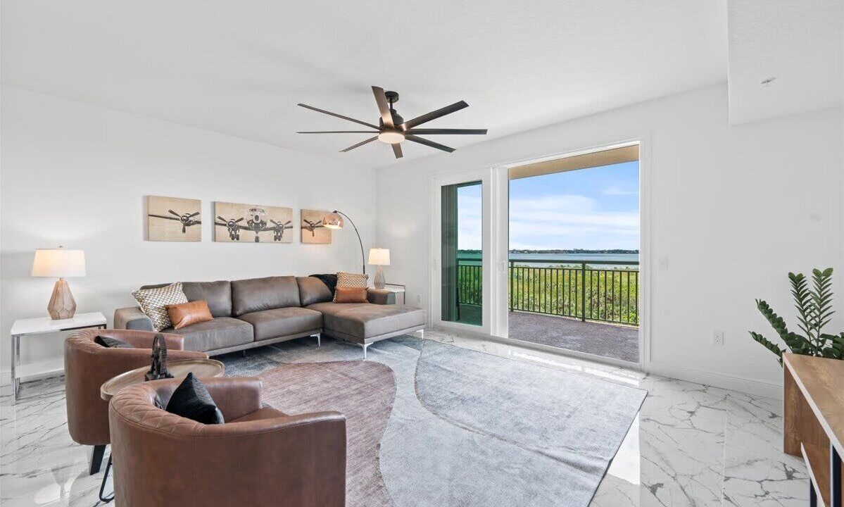 Photo of Livingroom in Merritt Island