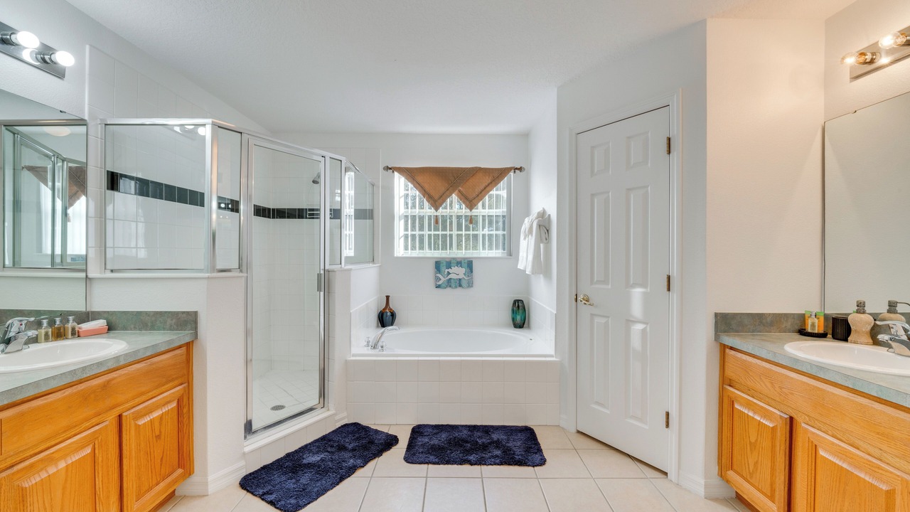 Photo of Bathroom in Highgate Park