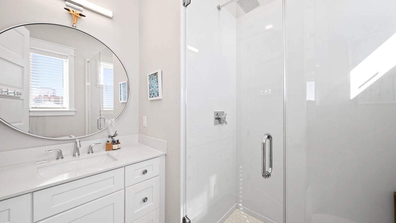 Photo of Bathroom in Crescent Beach