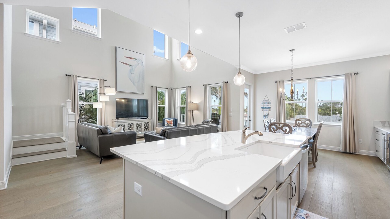 Photo of Bedroom in North Redington Beach