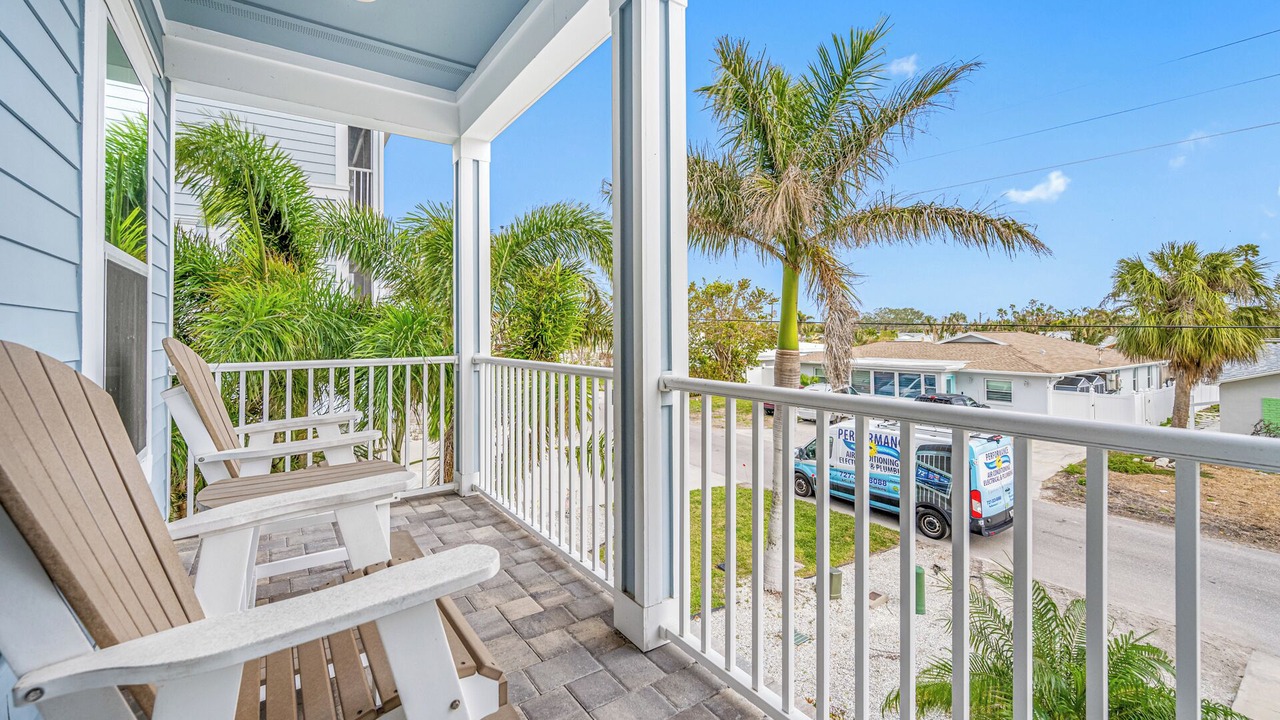 Photo of Patio Balcony in North Redington Beach