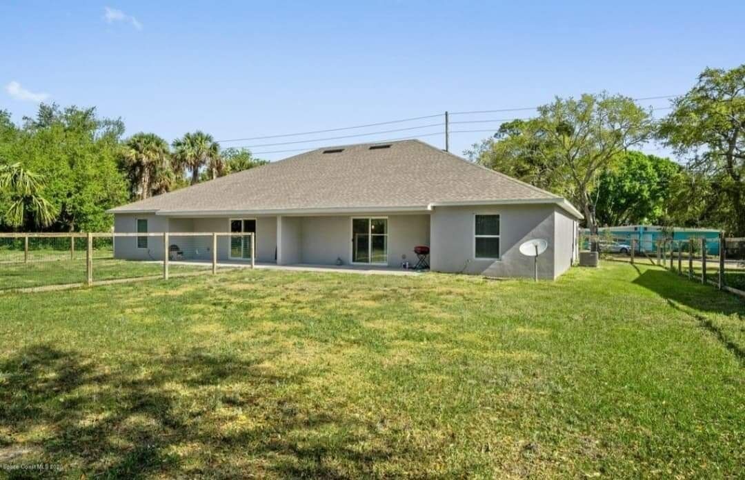 Photo of Outdoor in Titusville