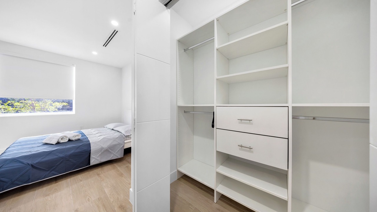 Photo of Bedroom in Allapattah