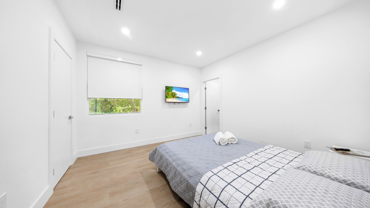 Photo of Bedroom in Allapattah