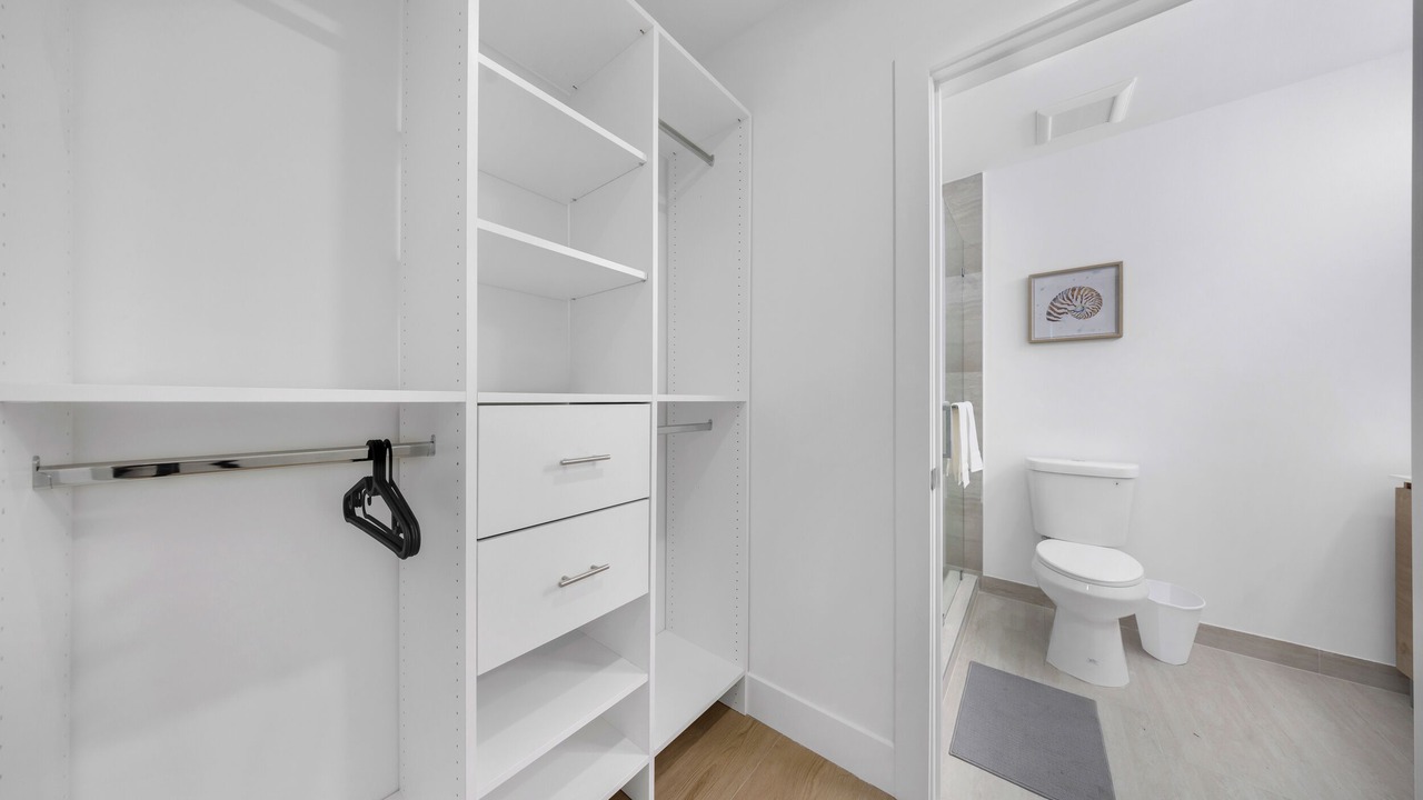 Photo of Bathroom in Allapattah