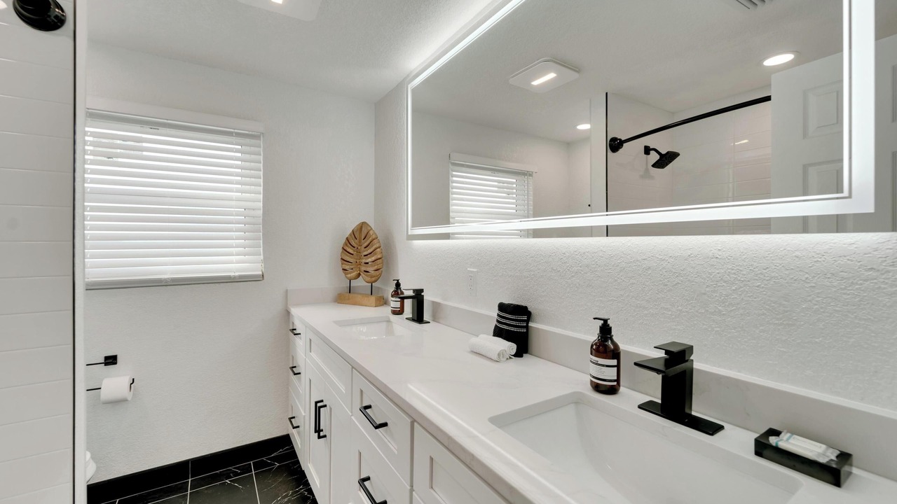Photo of Bathroom in Bay Crest Park