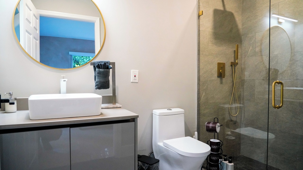 Photo of Bathroom in Palmetto Estates