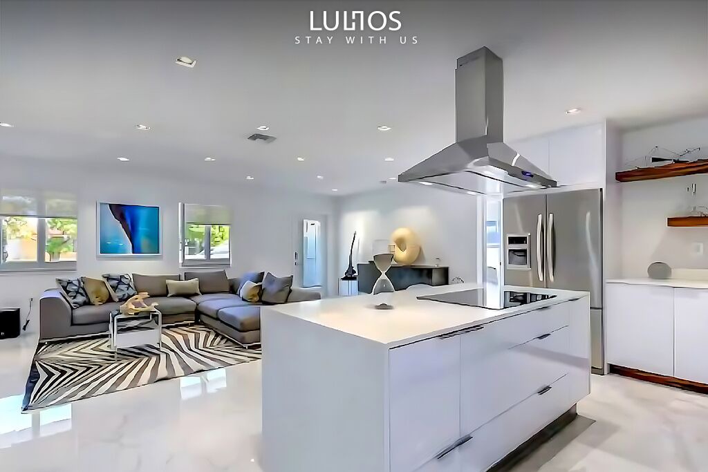 Photo of Others in Palmetto Estates