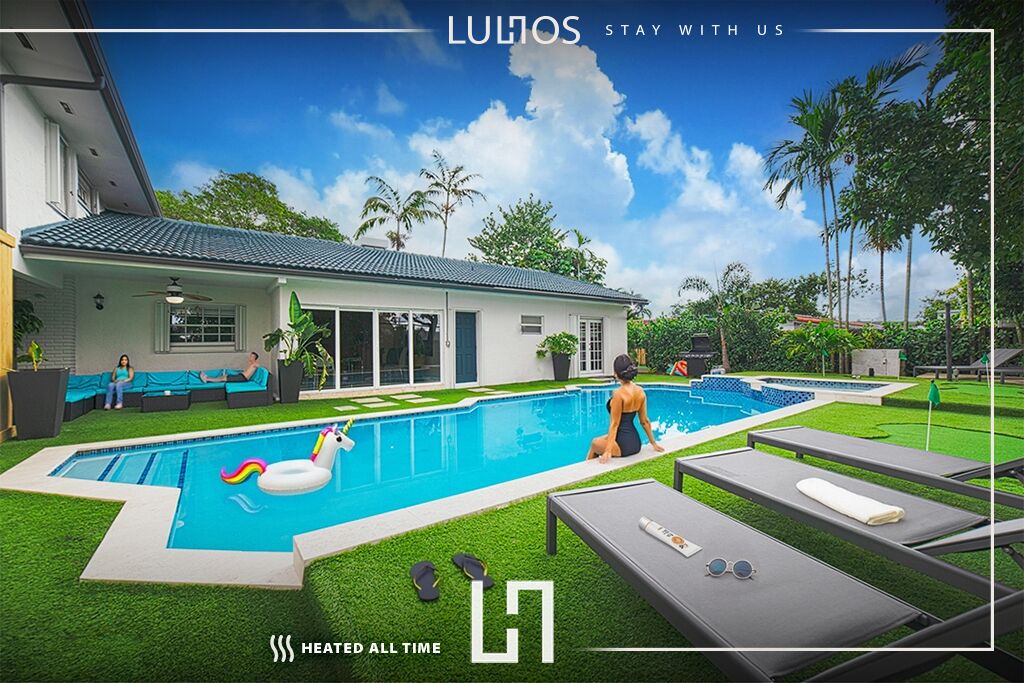 Photo of Outdoor in Palmetto Estates