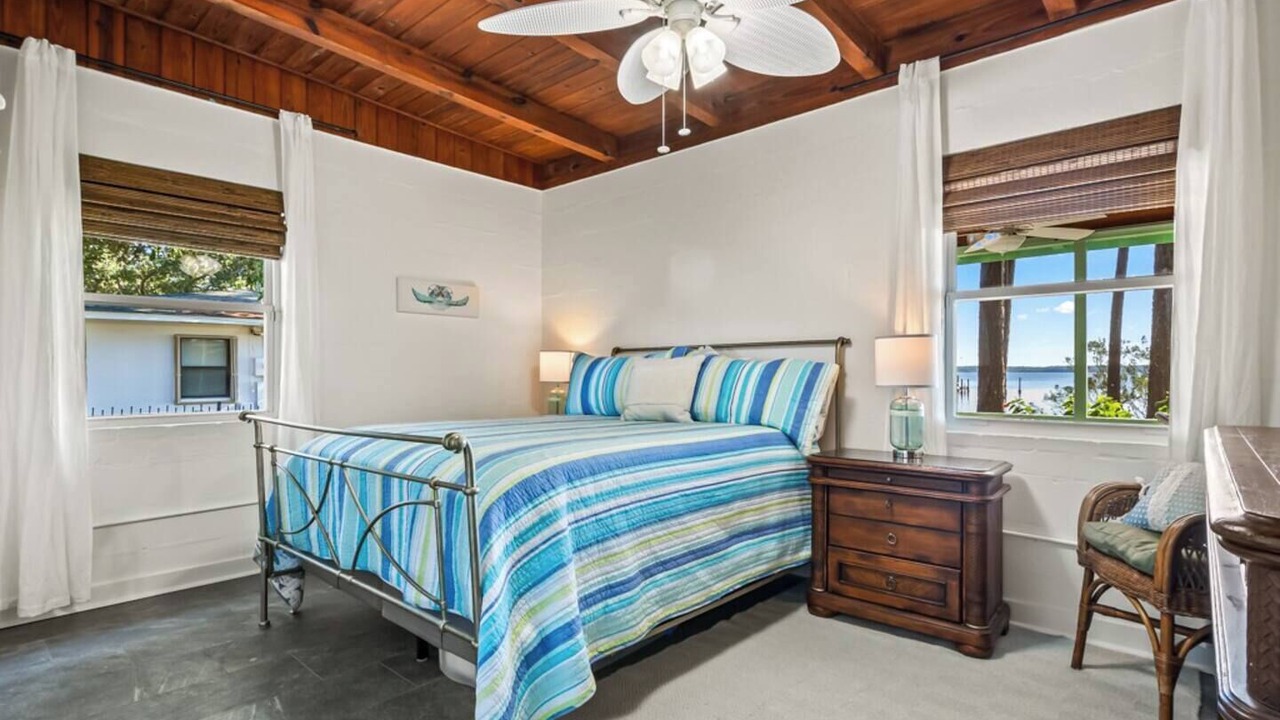 Photo of Bedroom in Panacea