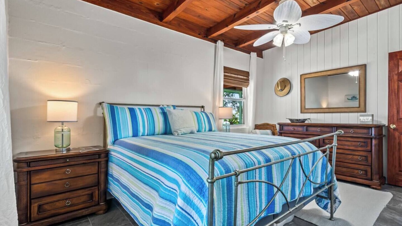 Photo of Bedroom in Panacea