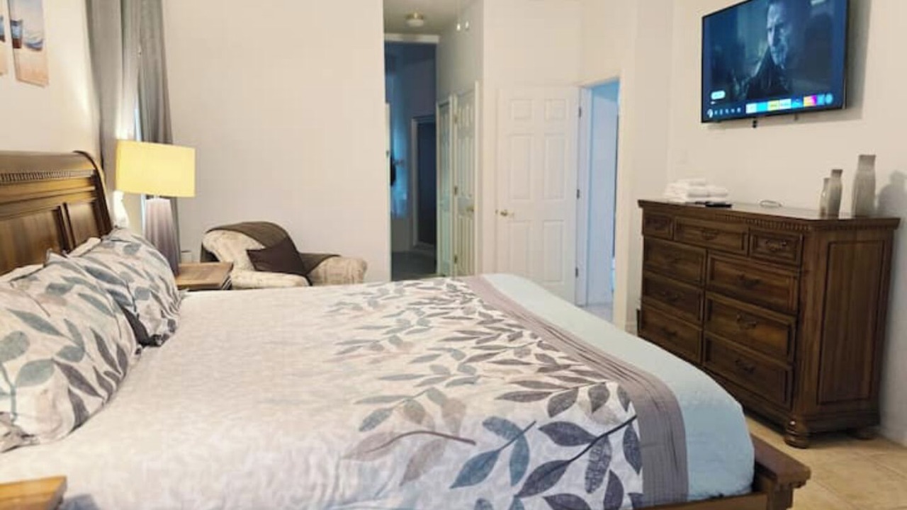 Photo of Bedroom in Tuscan Ridge