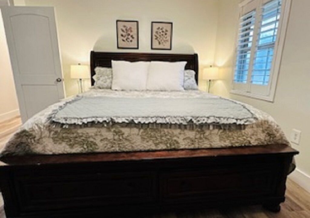 Photo of Bedroom in Graceville