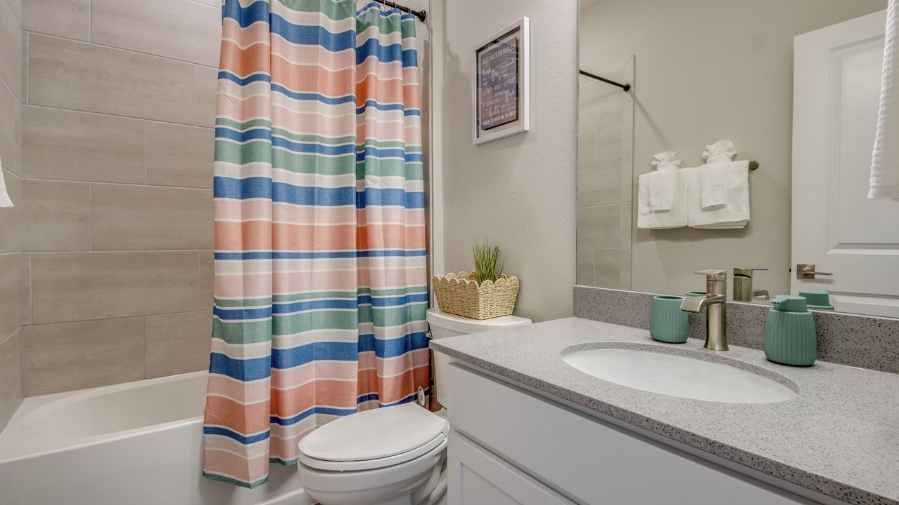 Photo of Bathroom in Jacarandas