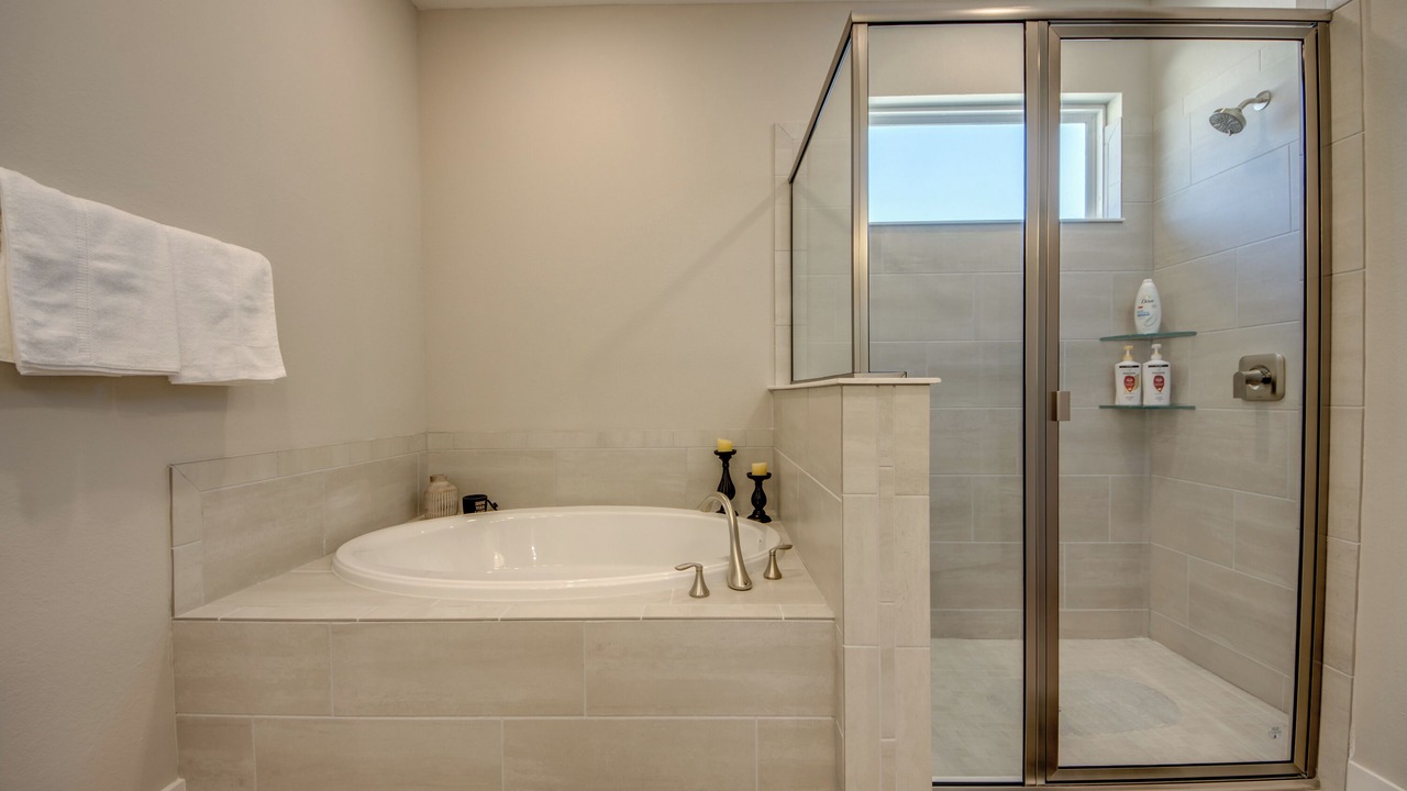 Photo of Bathroom in Jacarandas