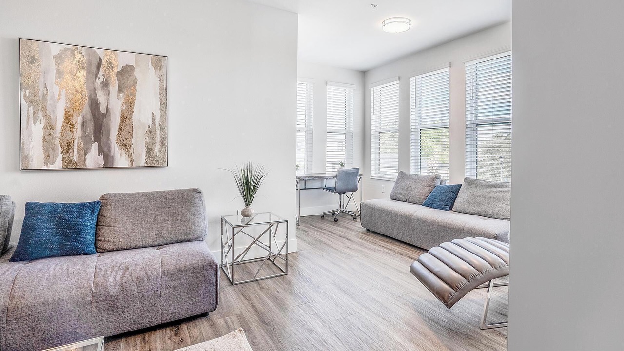 Photo of Livingroom in Port Tampa City