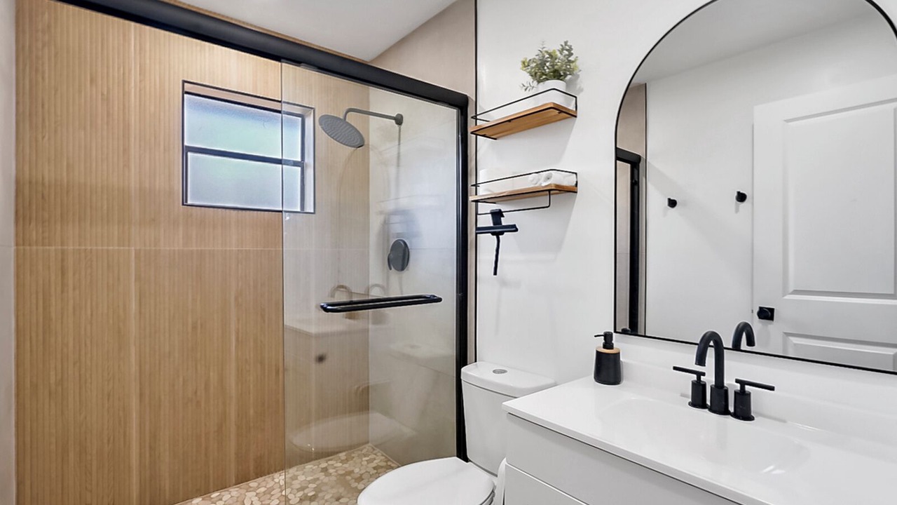 Photo of Bathroom in Iona