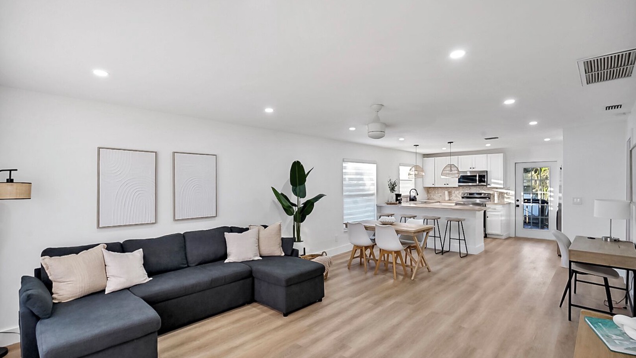 Photo of Livingroom in Iona
