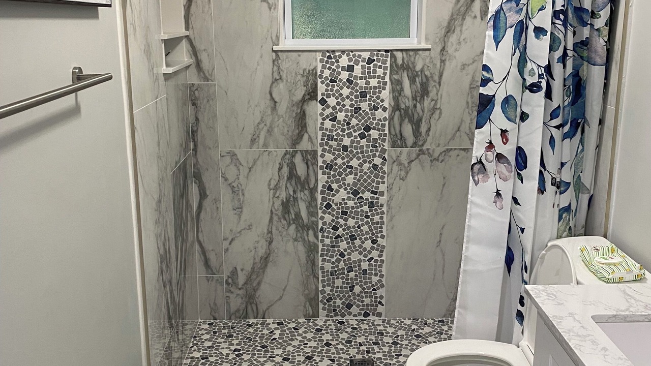Photo of Bathroom in Rock Ridge