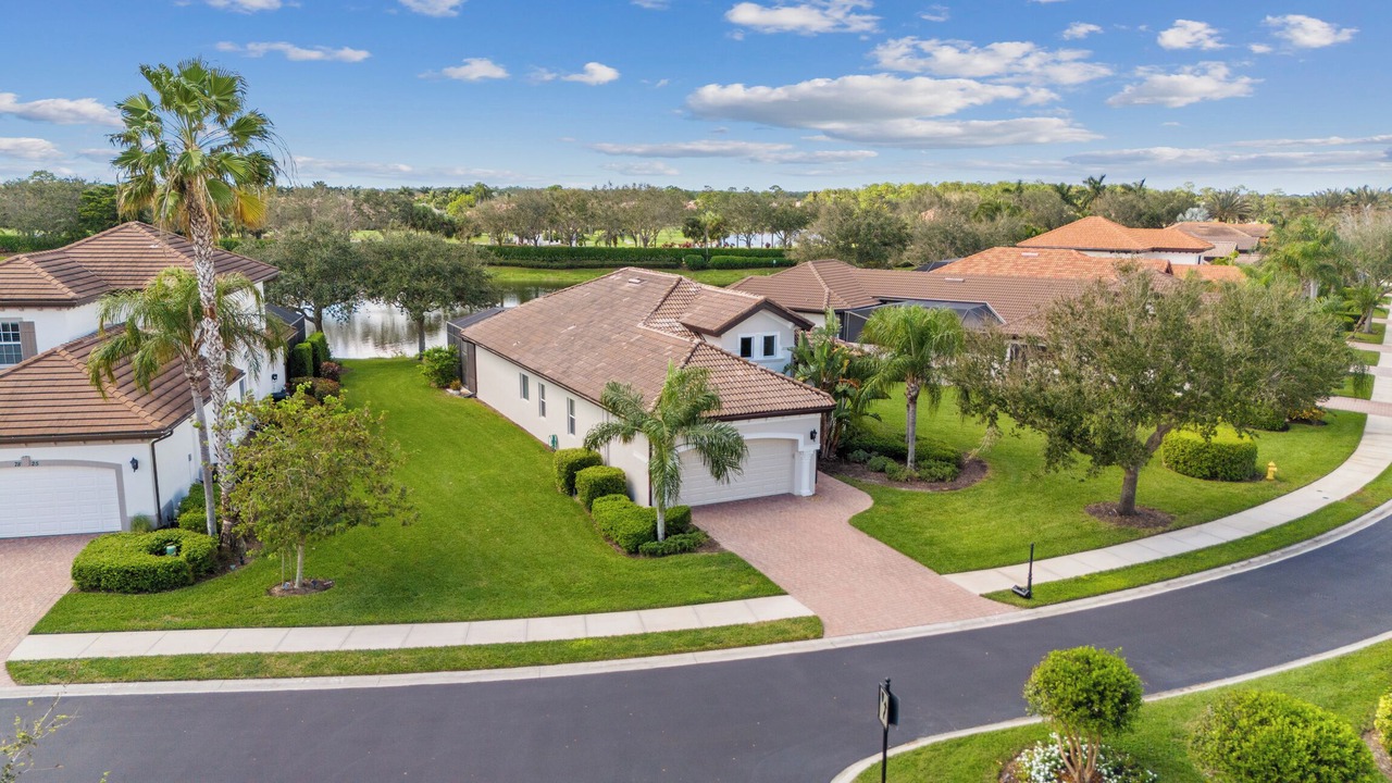 Photo of Outdoor in Naples