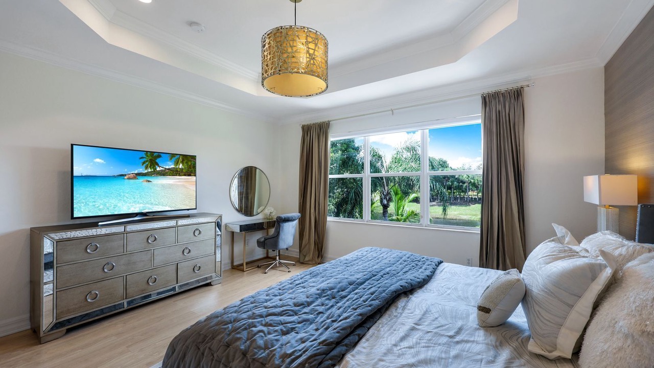 Photo of Bedroom in Botanica Lakes