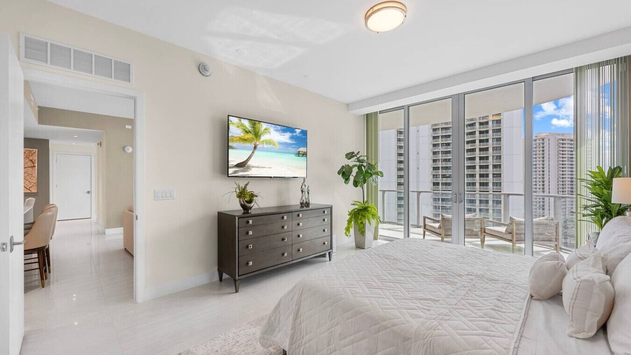 Photo of Bedroom in Florida North Atlantic Coast
