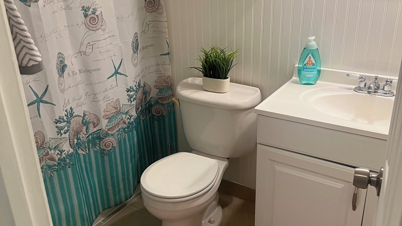 Photo of Bathroom in Southpoint