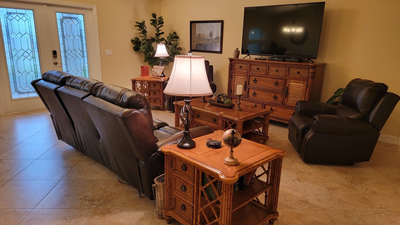 Photo of Livingroom in Burnt Store
