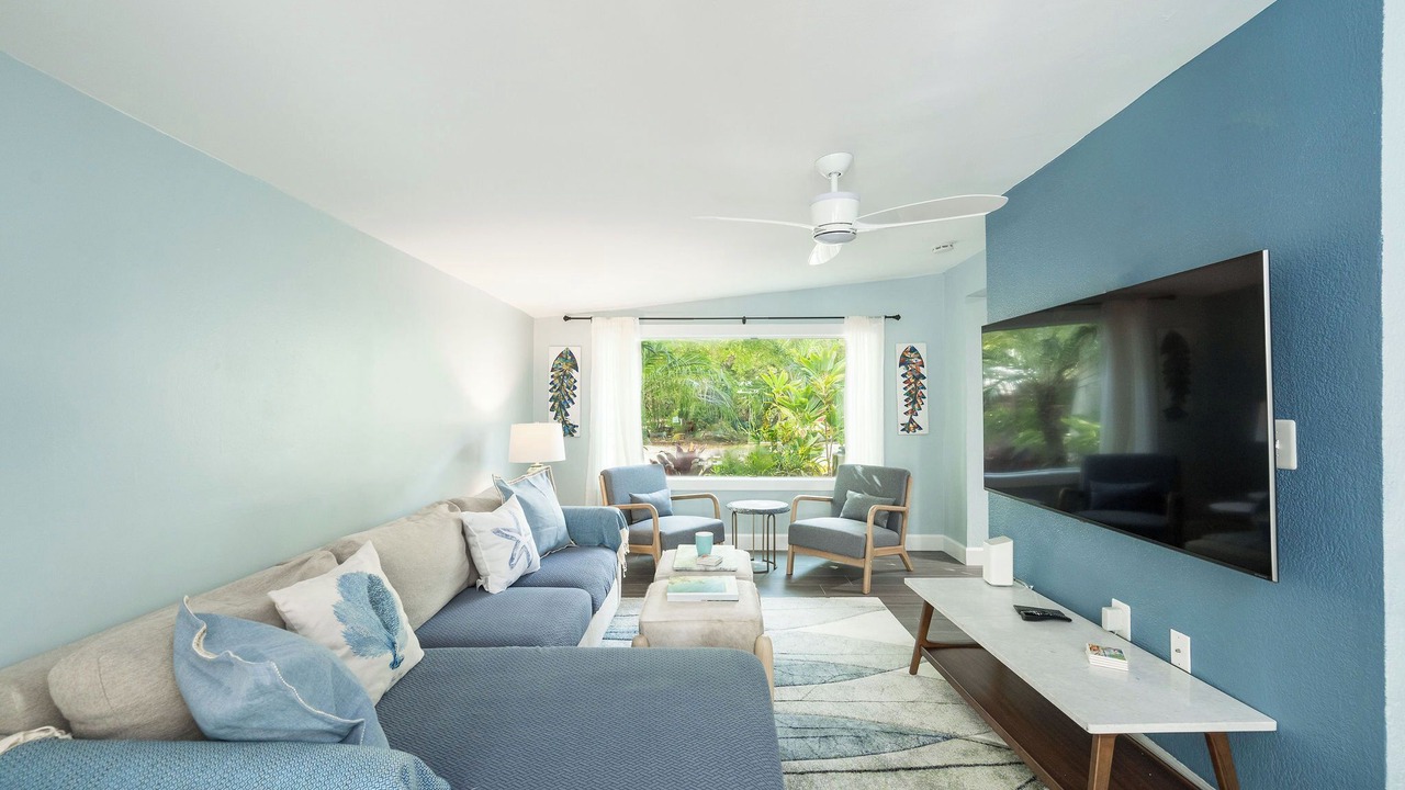 Photo of Livingroom in Midtown