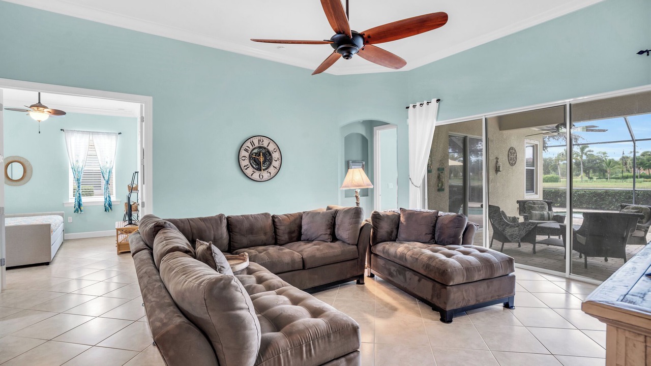 Photo of Livingroom in Arborwood