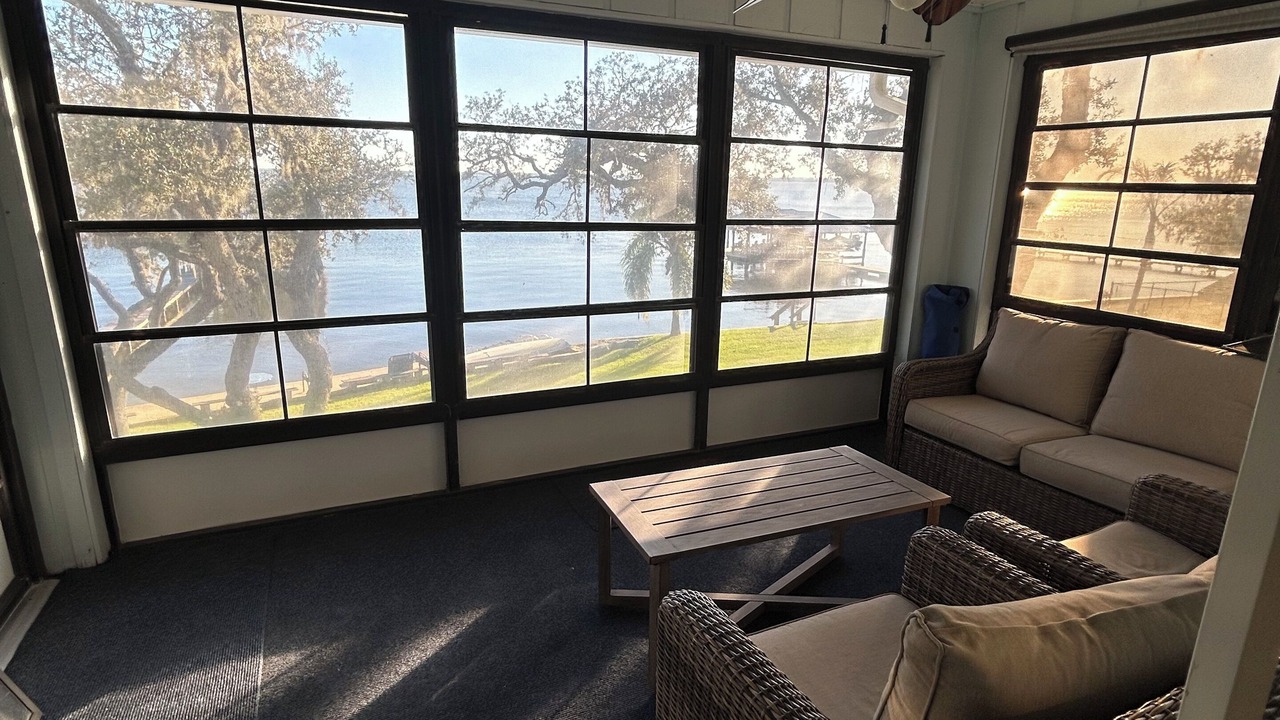 Photo of Livingroom in Lake Placid