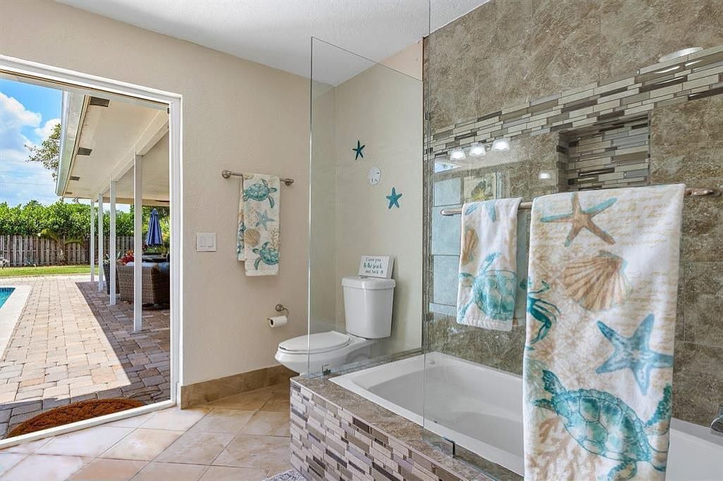 Photo of Bathroom in Coral Springs